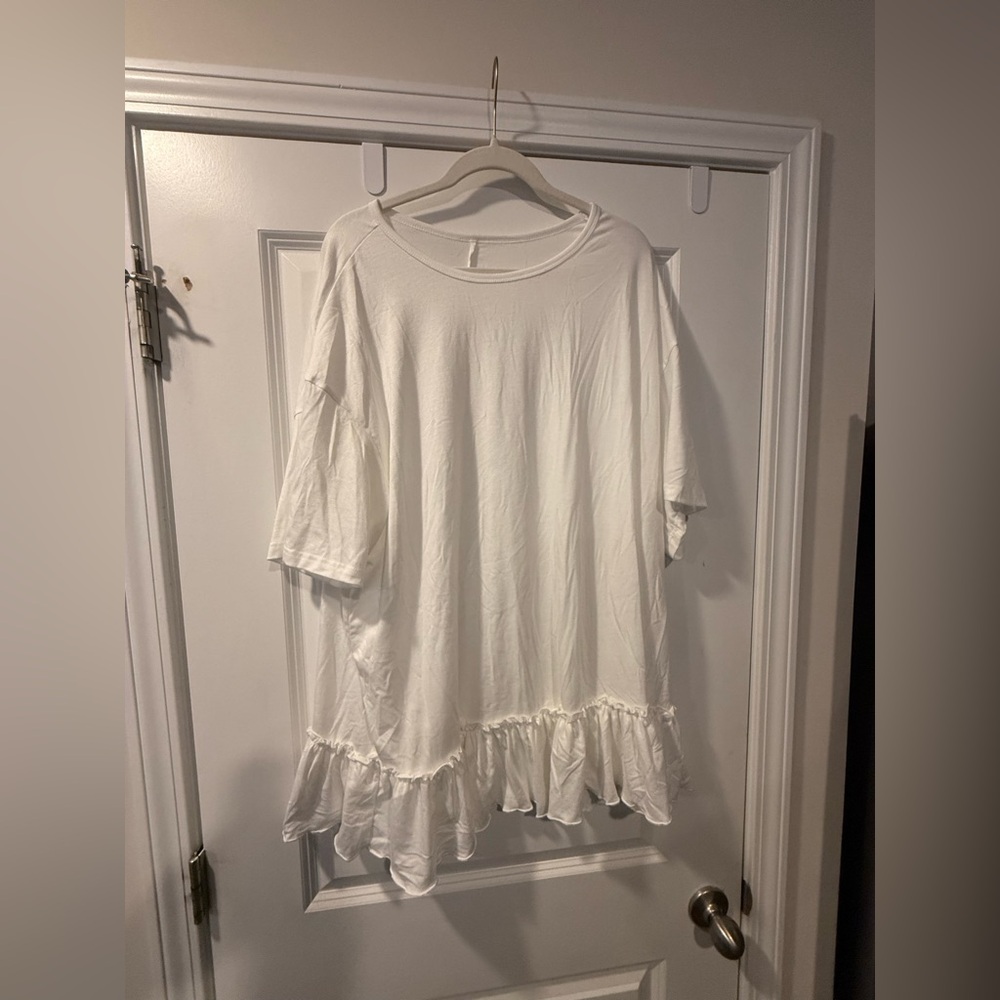 White short sleeve Tunic